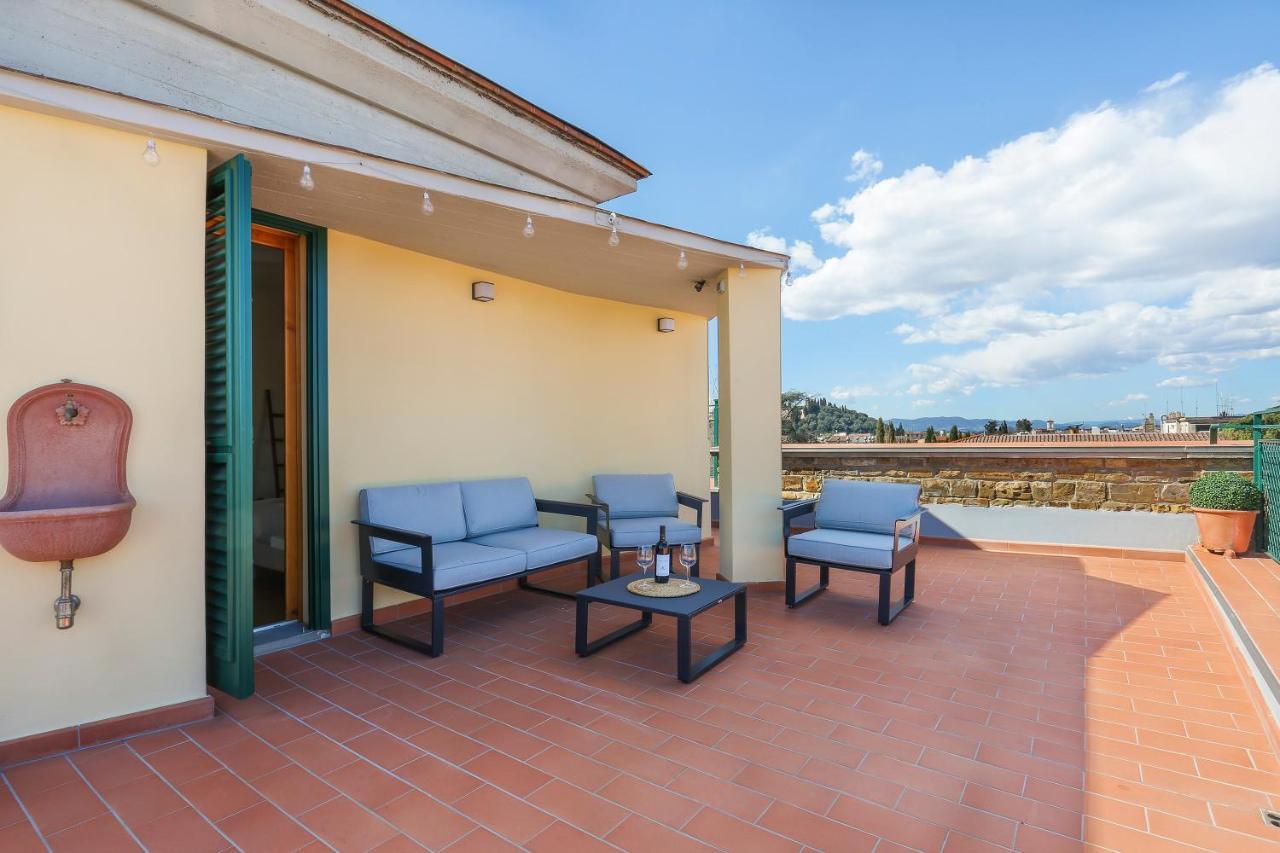 Appartement Penthouse With Big Terrace In Oltrarno à Florence Extérieur photo